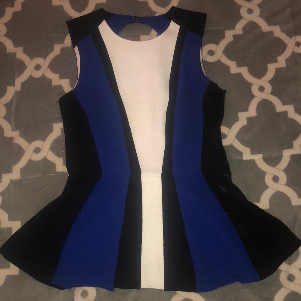 Beautiful blouse!